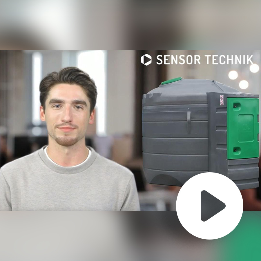 Műanyag tartály 9000 liter szivattyú és átfolyásmérő kompletten Műanyag tartály 9000 liter szivattyú és átfolyásmérő kompletten